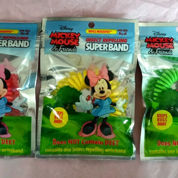 Mickey Mouse & Friends Insect Repelling Bands 3X - Picture 1 of 3
